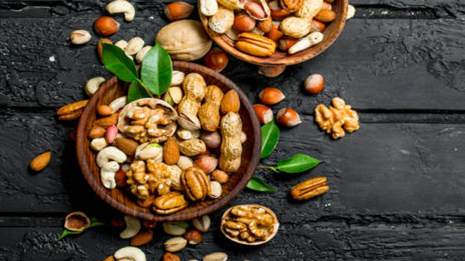 Dr Saurabh Sethi Recommends 7 Best Snacks to Protect Liver Health