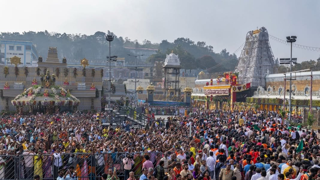Sannidhi Golla gets the first darshan of Srivaru after Tirumala temple doors open