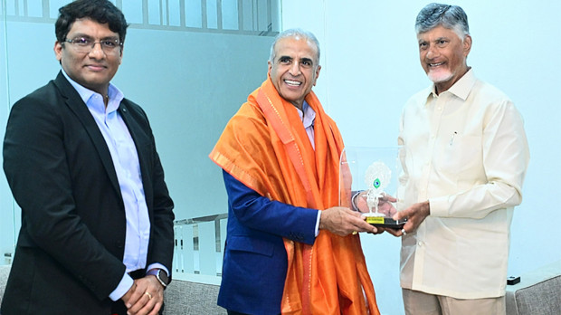 Chandrababu Naidu focus on AP digital future key meeting with Sunil Mittal