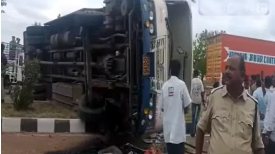 RTC bus accident in Wanaparthy district leaves ten injured