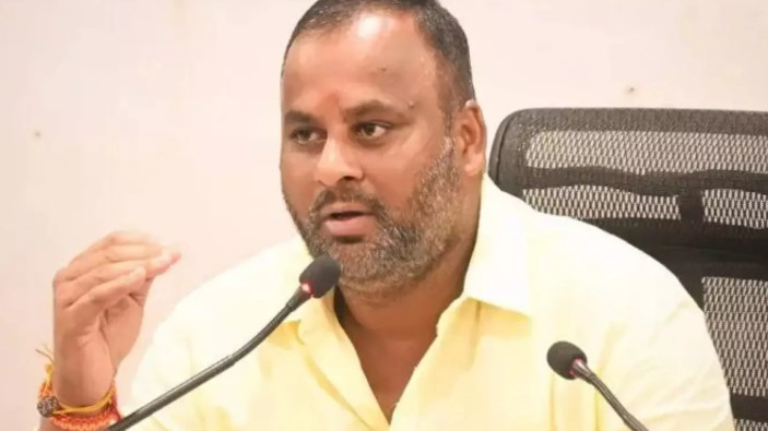Ramprasad Reddy assures Chittoor mango farmers of full government suppo