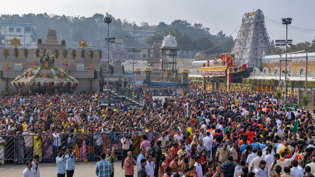 Tirumala Devotees Rush Huge Income for Srivari Hundi Yesterday