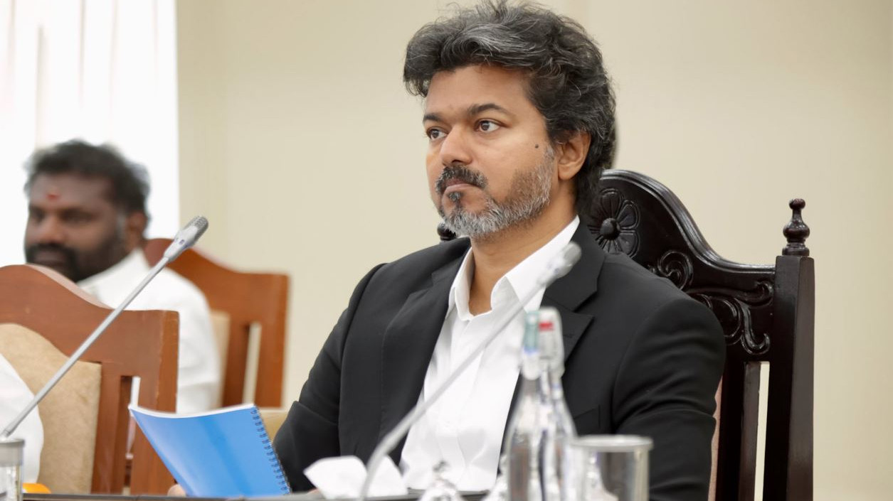 Vijay government toppling conspiracy allegations of 35 crore offer to MLAs