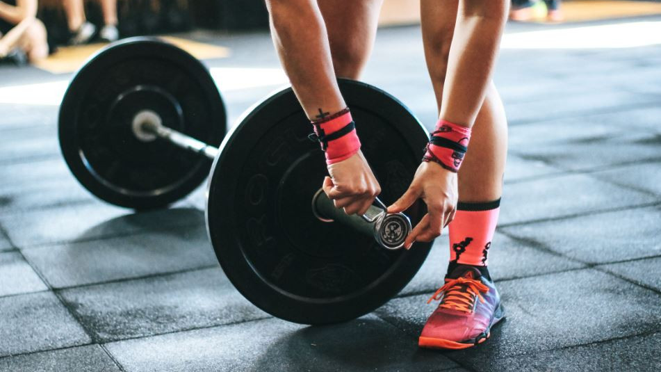 Strength training for two hours a week reduces heart disease risk in women