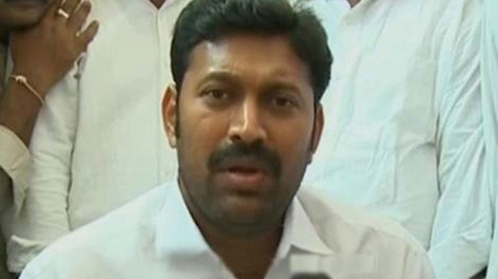 YS Avinash Reddy asks why Chandrababu is stealing credit when everything happened under Jagan