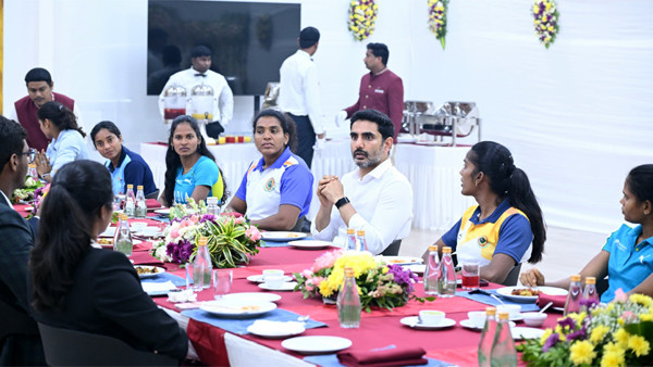 Nara Lokesh dinner meet with elite players participating in Commonwealth and Asian Games