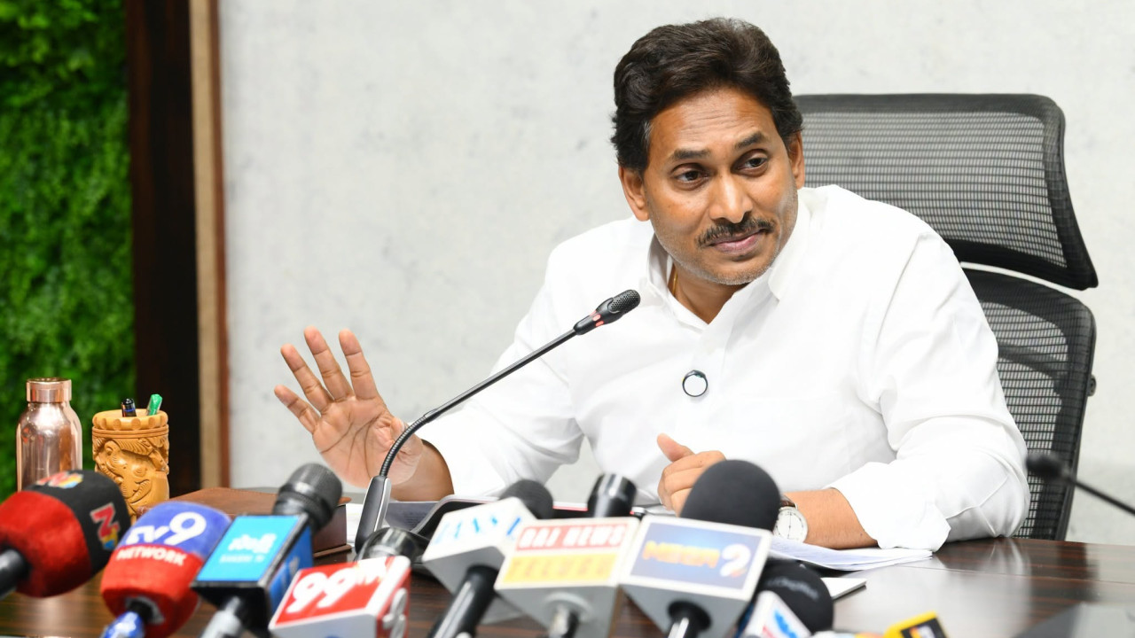 YS Jagan Mohan Reddy says police system heading in dangerous direction under Chandrababu regime