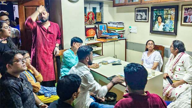 Mamata Banerjee house arrest TMC leaders sensational allegations