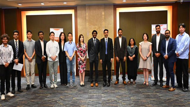 Nara Lokesh offers bumper deal to Korea companies with 20000 startups and 1 lakh jobs