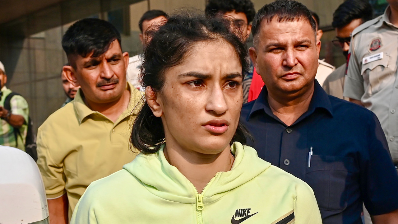 Delhi HC closes Vinesh Phogat's plea as infructuous, directs WFI to conclude disciplinary proceedings