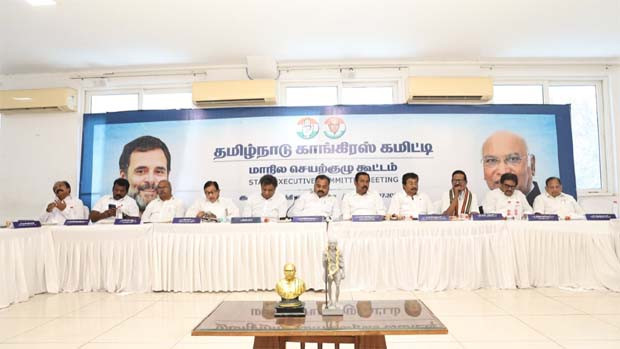 Tamil Nadu Congress Committee supports Vijay government and vows to fight against Mekedatu project