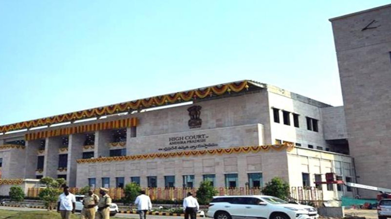 CI Nagaraju investigation in police station key turn in Sai Krishna case