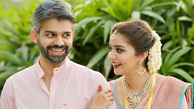 Colors Swathi second marriage seven steps with her director