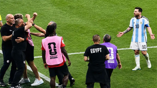 FIFA World Cup storm Egypt coach makes racial gesture at Messi as video goes viral