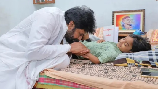 Pawan Kalyan emotional over Niranjan death says will never forget that smile