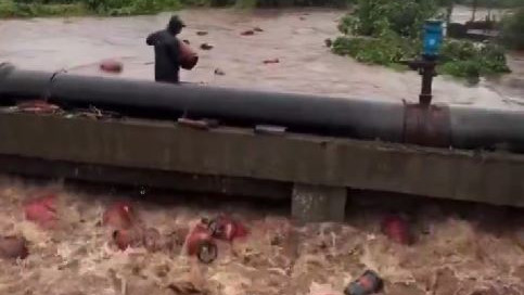 3000 LPG cylinders washed away in floods warning issued to public
