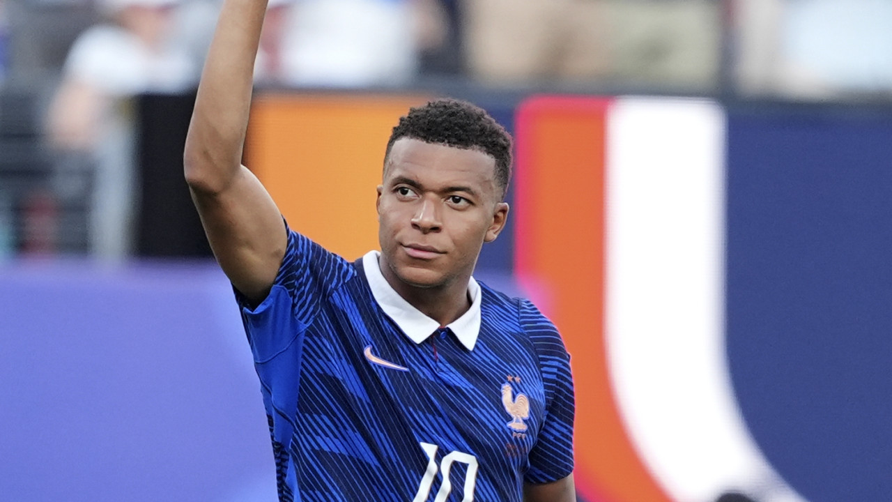 Paraguayan senator insults Mbappe agains, calls him 'son of a …' before the Senate