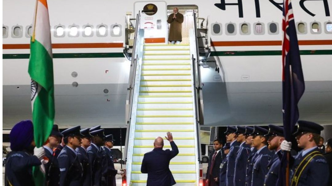 Narendra Modi in New Zealand after 40 years grand welcome for Indian PM