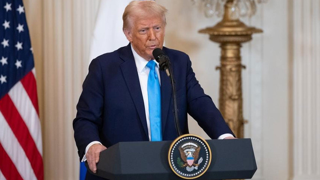 Donald Trump orders to blow Iran to pieces if he is killed