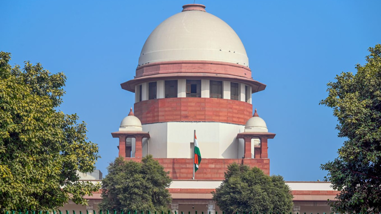 Telangana Government faces setback in Supreme Court over Polavaram and Banakacherla petition