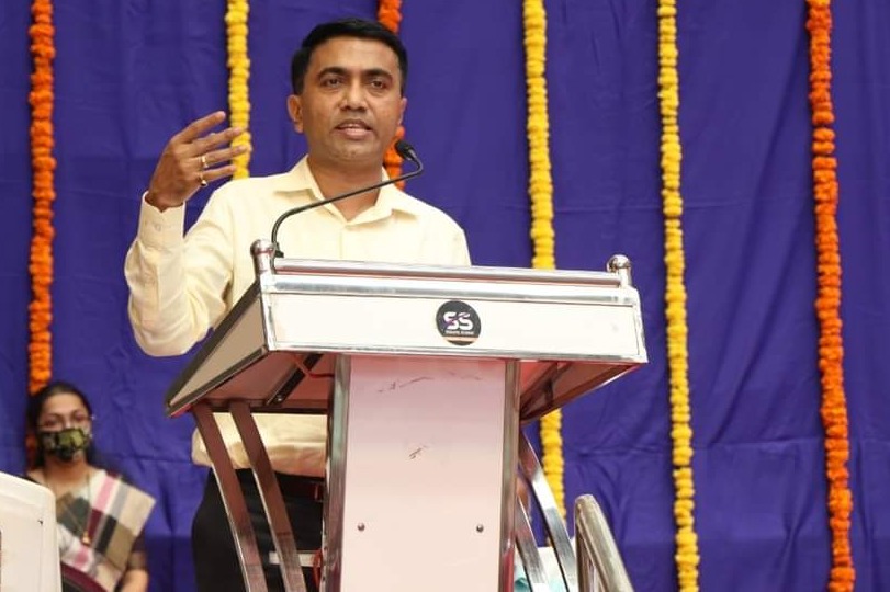 Goa police lodge case after CM Pramod Sawant gets threatening SMS