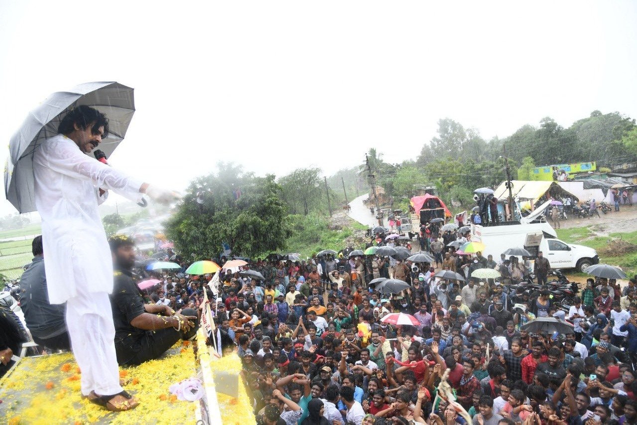 Pawan Kalyan visits Poya village of Srikalahasti constituency 