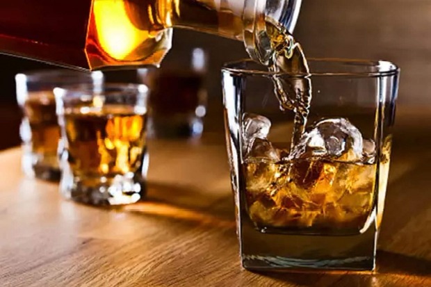 Delhi Govt Withdraw Corona Cess On Liquor