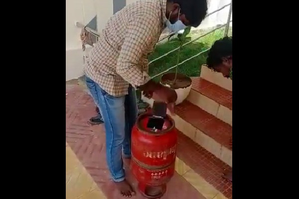 Liquor bottles in a gas cylinder as illegal transport busted in Krishna district