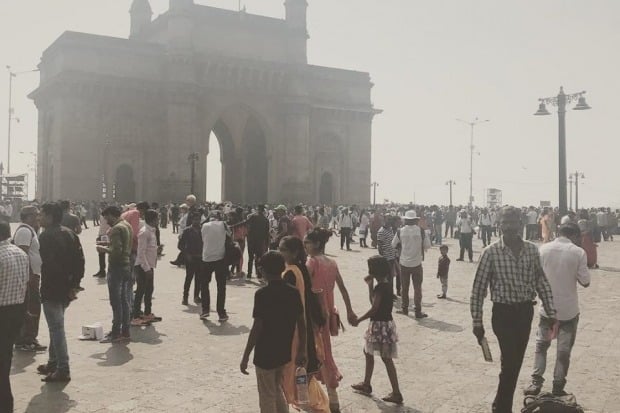 Foul smell haunts Mumbai people