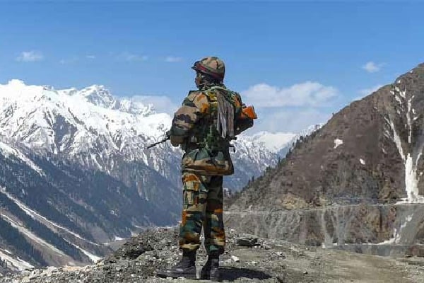 India hands over soldier who crossed border