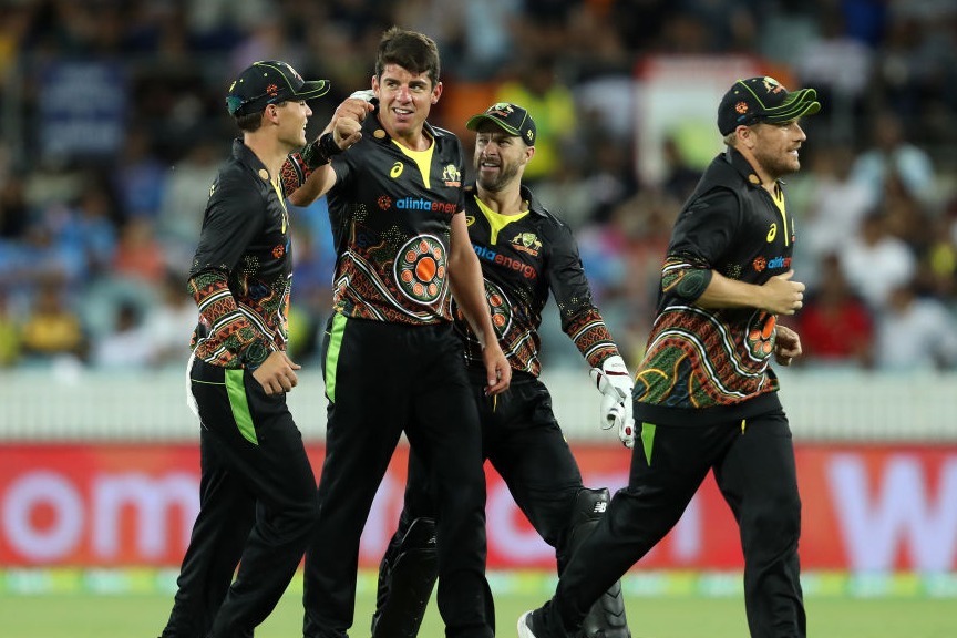 Australia cricket team wears new jerseys 