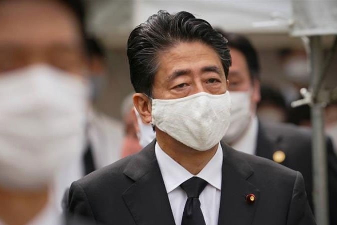 Japan PM Shinzo Abe visits hospital again amid health worries