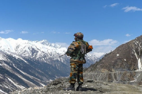 Indian Jawans Occupied Crucial Points near Finger 4