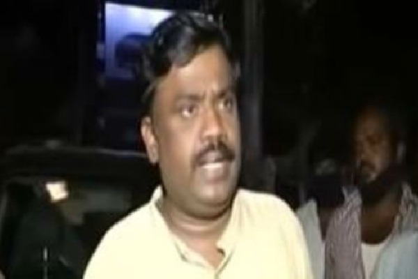 MLA Dwarakanath Reddys followers tried to attack says Judge Ramakrishna