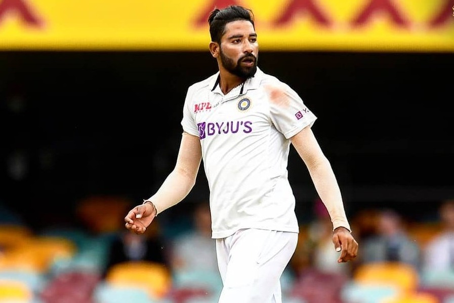 Team India young fast bowler Mohammed Siraj pays tributes to his late father 