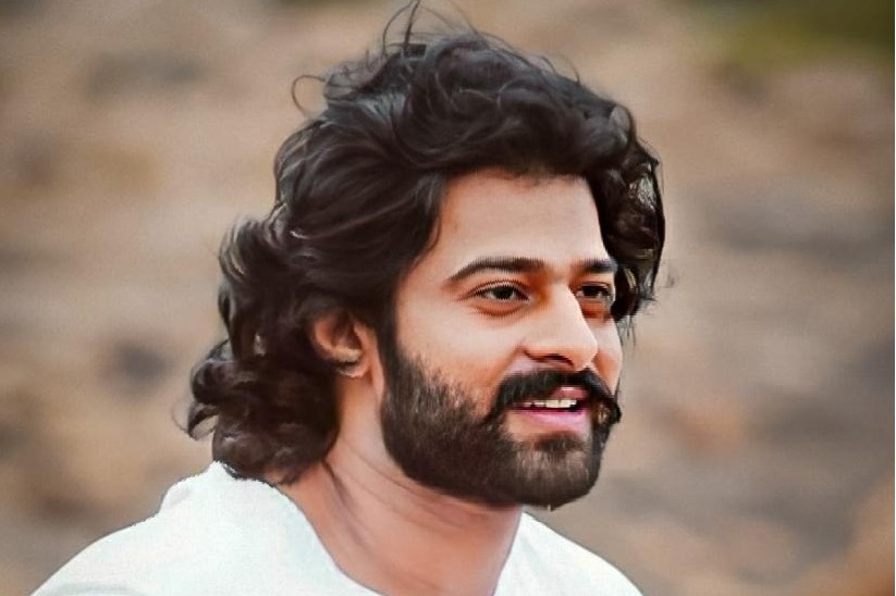 Prabhas to work with another Bollywood director 