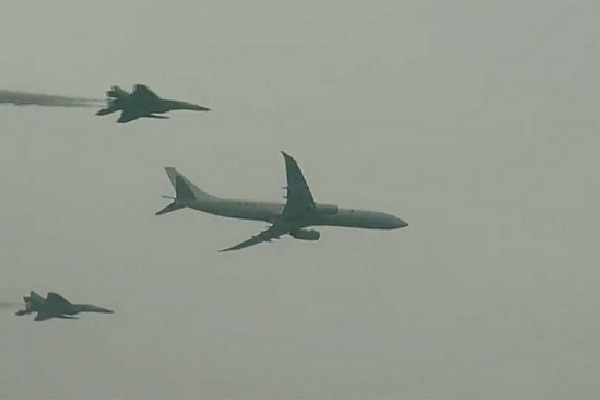 India deploys navy war planes at Ladakh