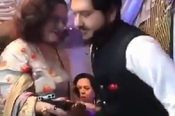 Bride Gifted AK 47 video Viral