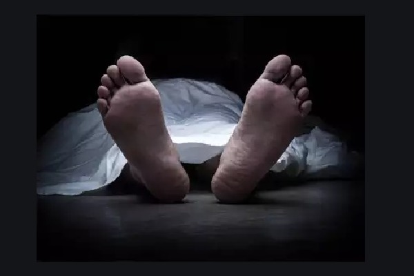 10th class student commits suicide