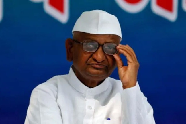 Delhi BJP asks Anna Hazare to join its mass movement against AAP govt