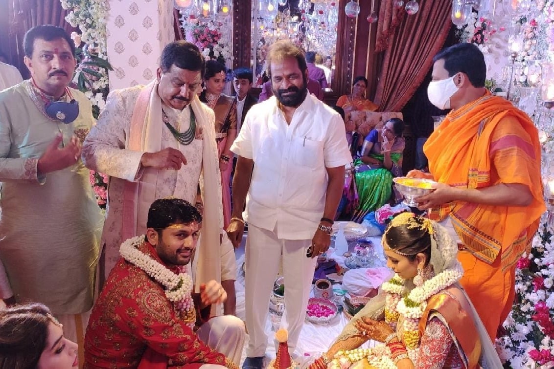 Hero Nithin ties the knot with Shalini in Hyderabad