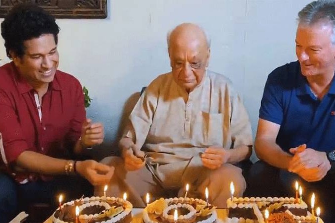 Indias Oldest First Class Cricketer Vasant Raiji Dies At 100