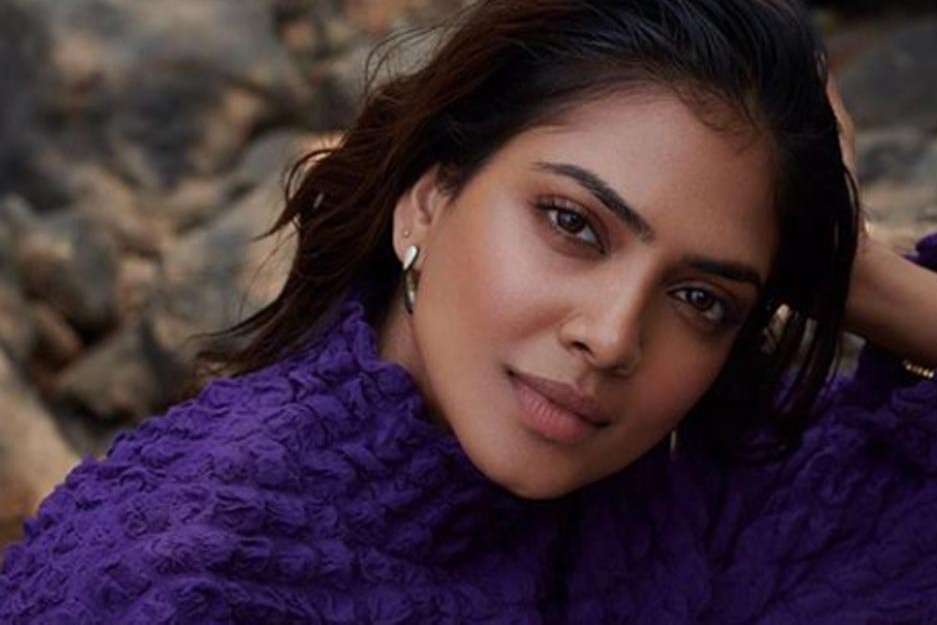 Malavika Mohanan rejects an offer with Raviteja