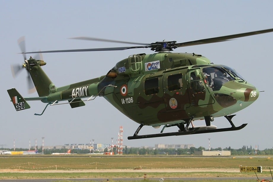 Army Chopper Crash Land near Khathuva