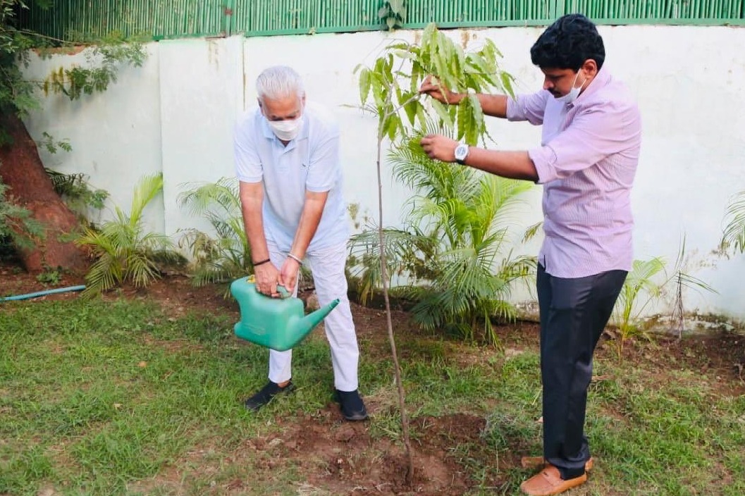 TRS MP Santosh Kumar has taken his Green India Challenge to Delhi