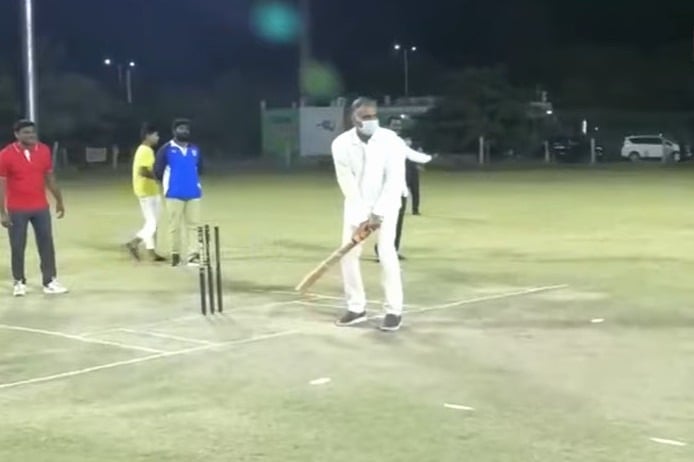 Minister Harish Rao plays cricket
