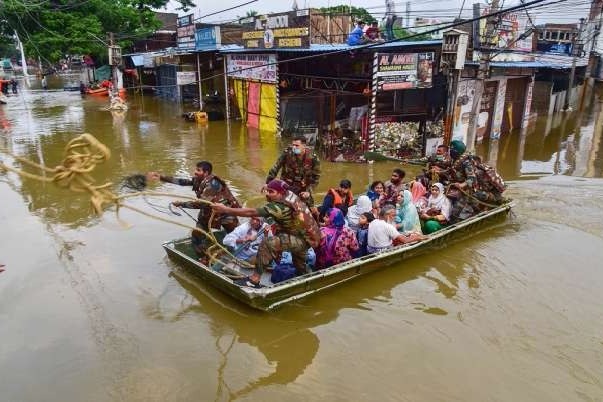 Relief Operations Continue in Hyderabad as Sun Comes Out