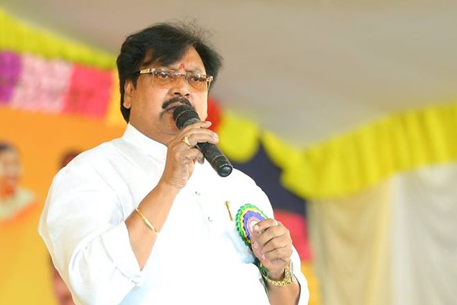 Varla Ramaiah reacts to Viajayasai Reddy remarks on Nimmagadda 