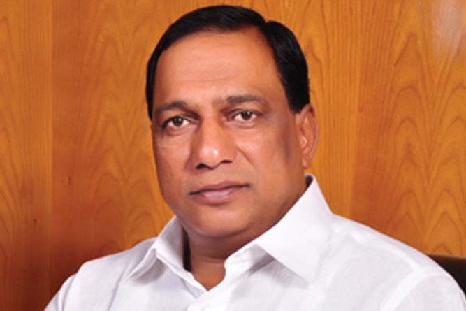 Telangana Minister Malla Reddy tests with Corona positive