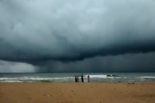 Red alert issued in the wake of Nivar cyclone approaches 